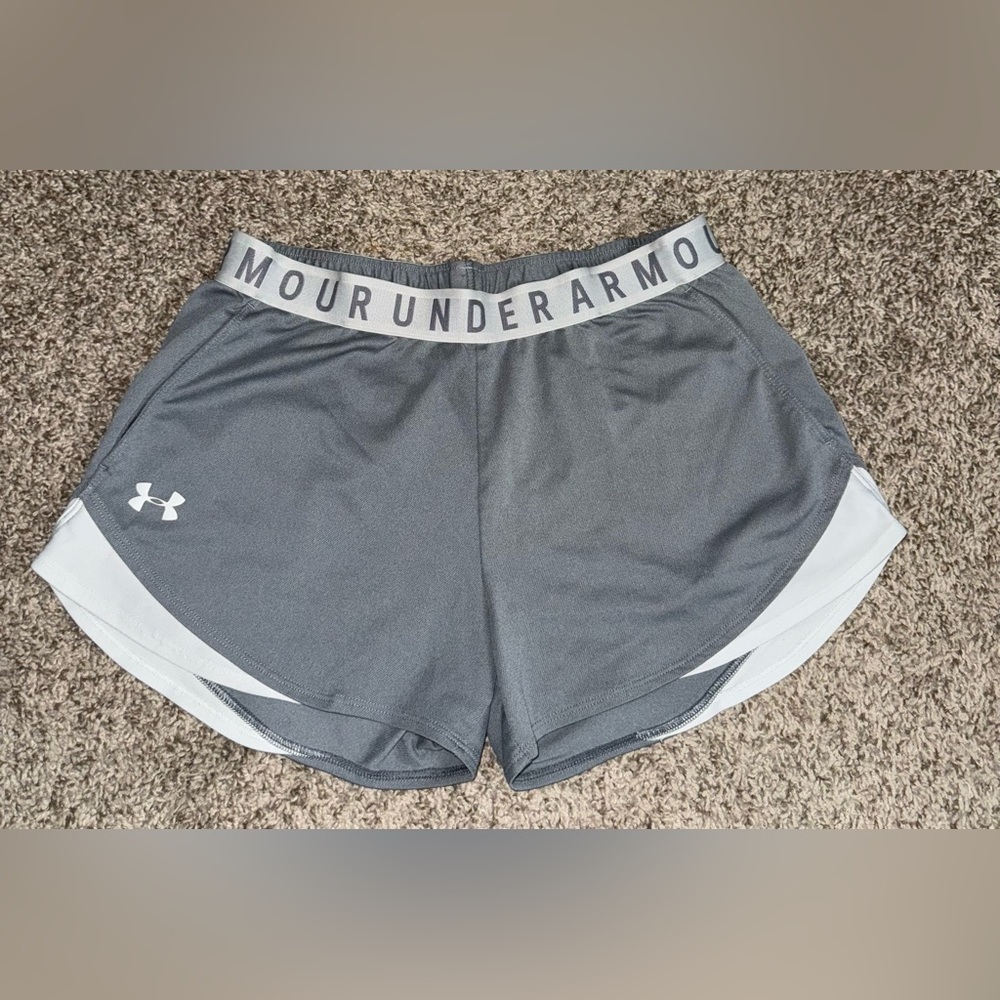 Under Armour women’s loose athletic shorts